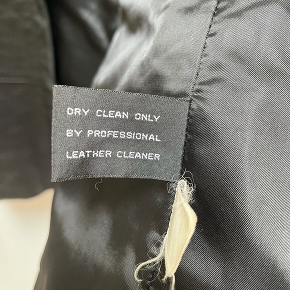 Jones New York Leather Jacket - Picture 12 of 13